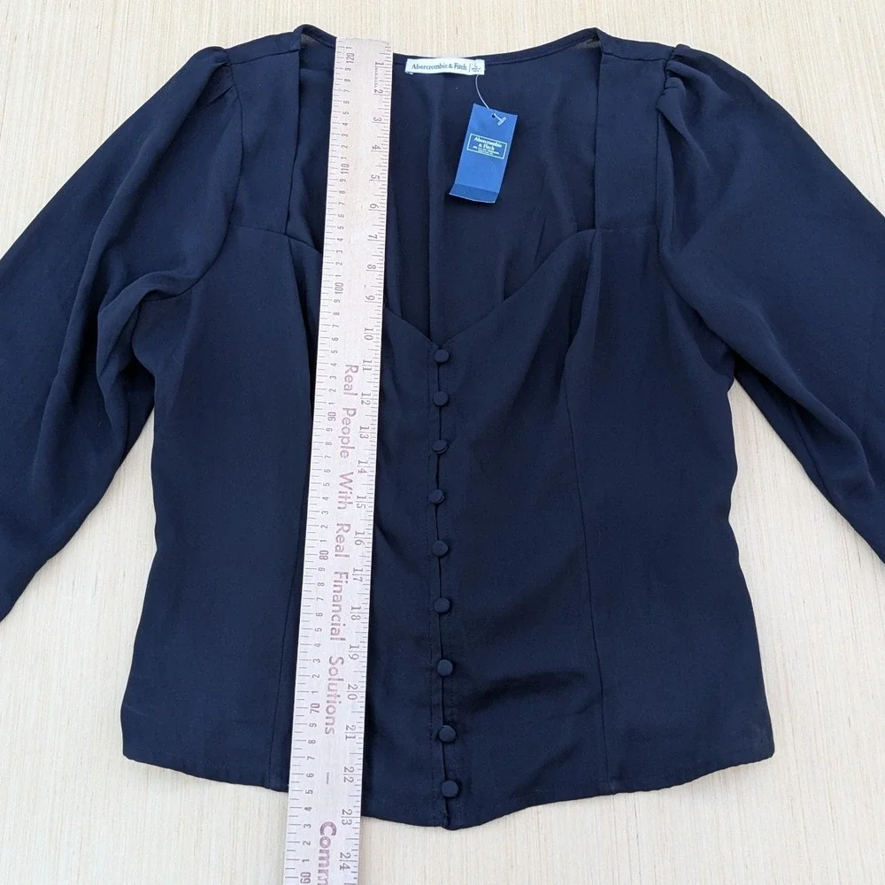 NWT Banana Republic Black Whimsygoth Puff Sleeve Sweetheart Blouse Women's Large